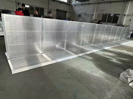 Durable And Crowd Control Barrier For Indoor And Outdoor Events LEDIKA Brand